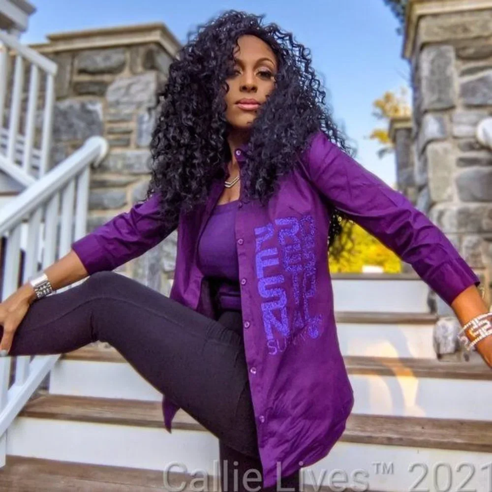 Elaine Professional Survivor: Purple Glitter Button Up Work Shirt purple black - Picture 1 of 16